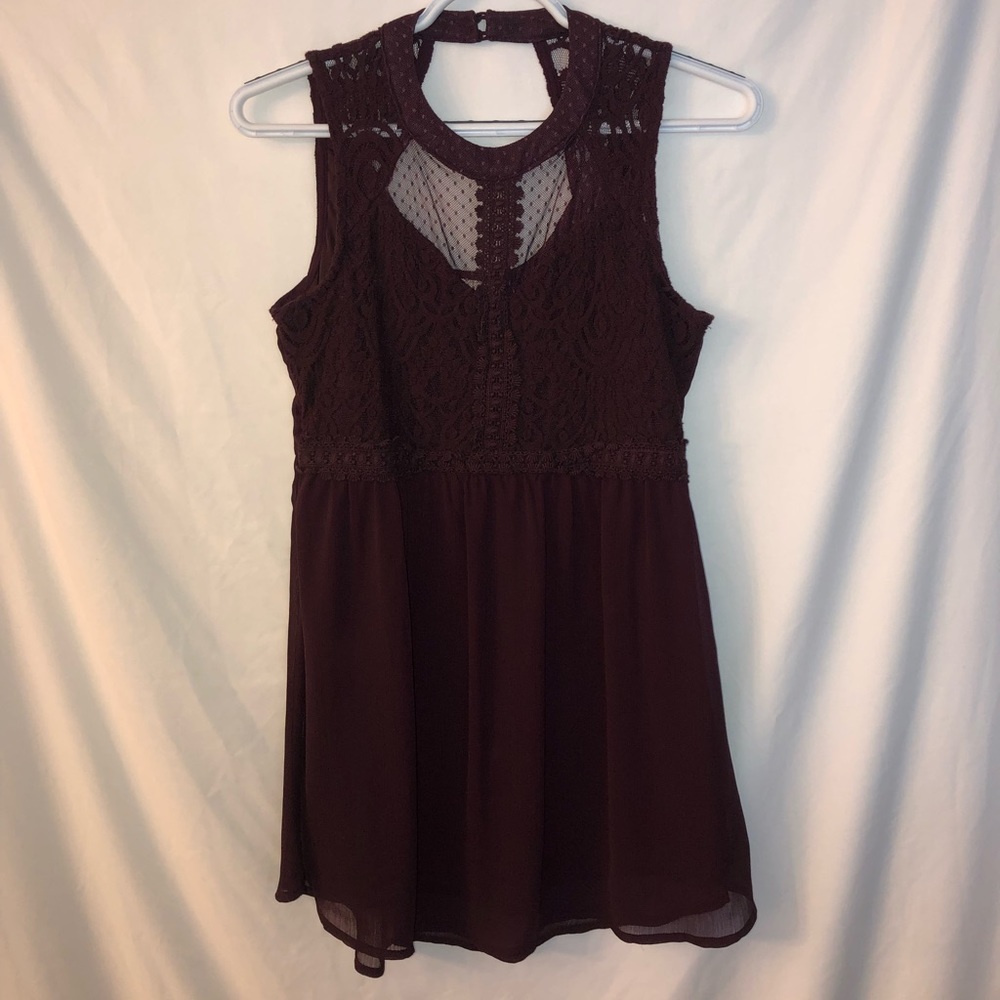 Brand: Maurice’s. Size XS. Color Maroon
